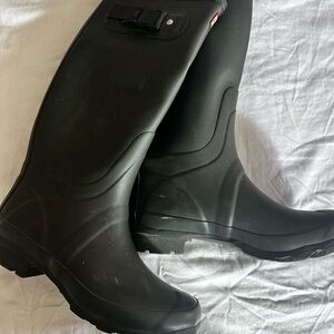 Huntress hunter olive green rain boots 7